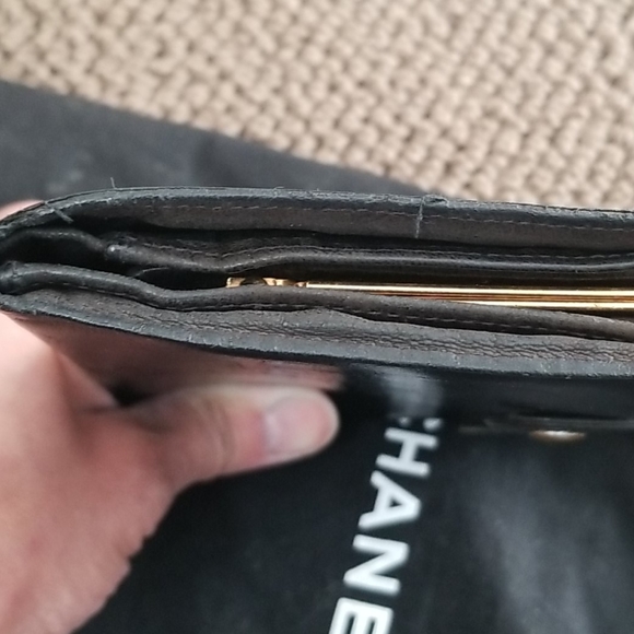 CHANEL CC Caviar Wallet on Double Weave Ch… - Picture 13 of 15